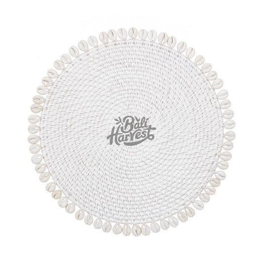 Rattan Placemat with Cowrie Shell (White)