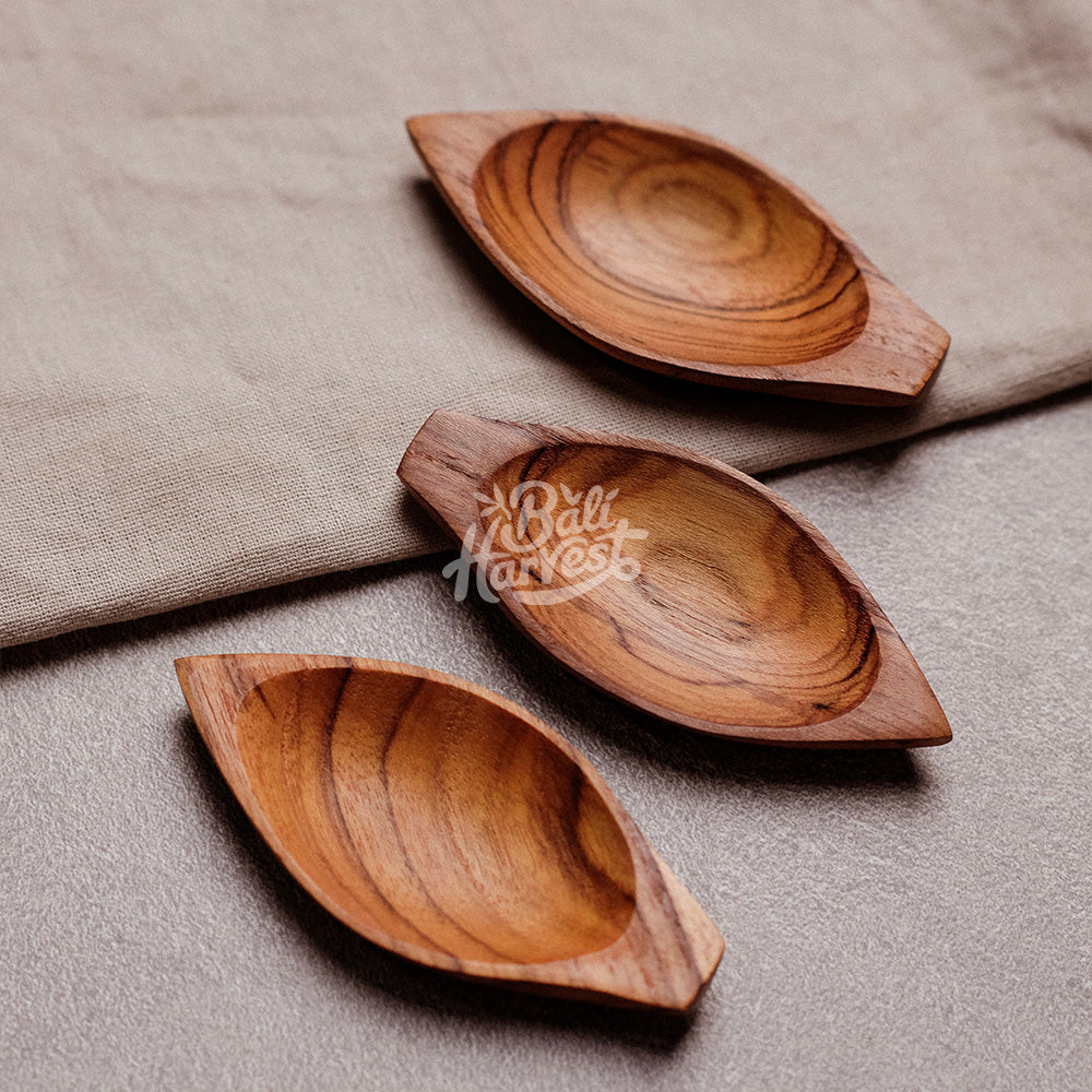 Teak Root Wooden Saucer (Leaf)